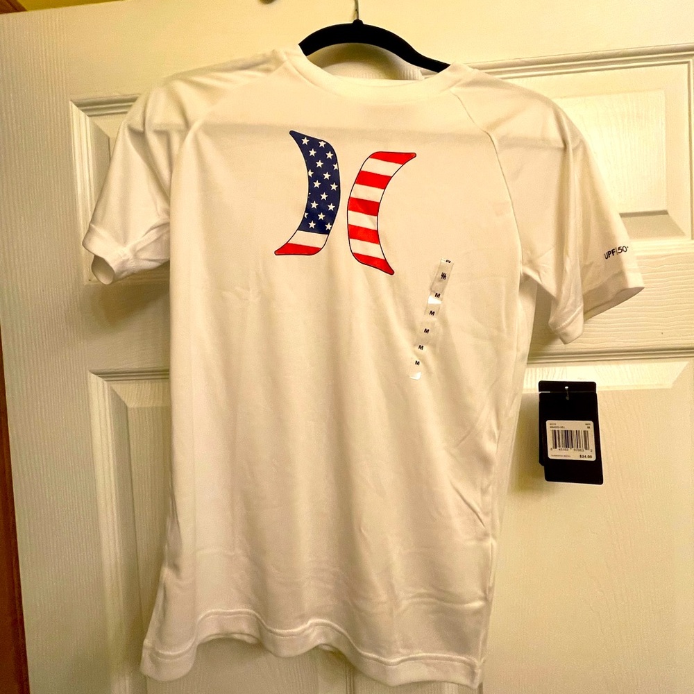 Hurley kids shirt NWT.  UPF 50. DRI-fit. Size medium